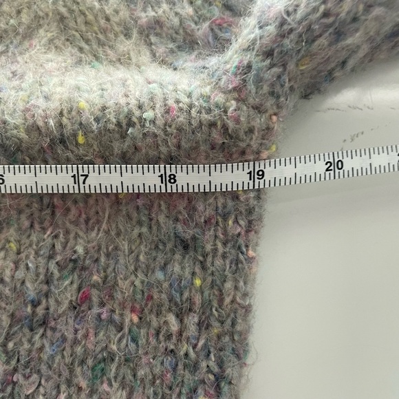 WHITE + WARREN confetti blend crewneck sweater in grey multi - Picture 6 of 8